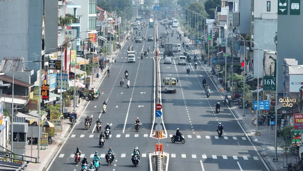 Thành phố Hồ Chí Minh: Diện mạo đường Tân Kỳ Tân Quý mở rộng 30m vừa thông xe