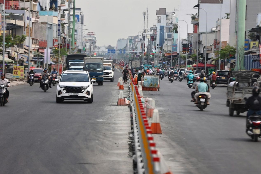 Thành phố Hồ Chí Minh: Diện mạo đường Tân Kỳ Tân Quý mở rộng 30m vừa thông xe