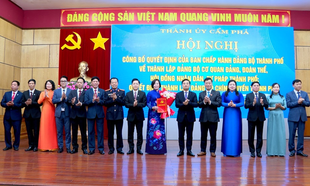 Quảng Ninh: Hoàn thành xây dựng phương án hợp nhất và đề xuất sắp xếp tinh gọn tổ chức bộ máy