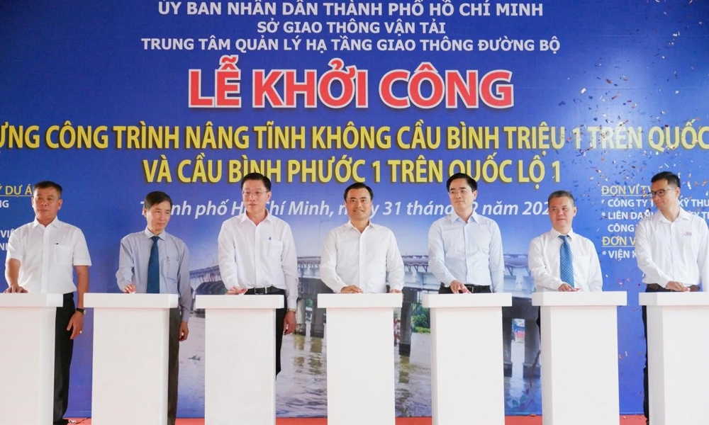 Thành phố Hồ Chí Minh: Nâng tĩnh không cầu Bình Triệu 1 và Bình Phước 1