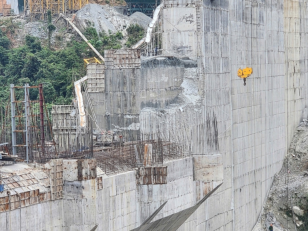 Kon Tum: Đoàn công tác của Bộ Xây dựng giám định tại công trình Thủy điện Đăk Mi 1