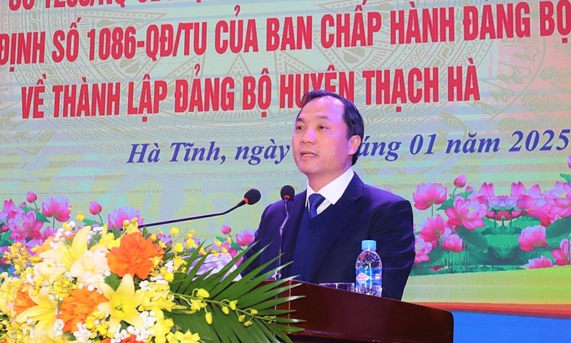 Hà Tĩnh: Nhiều địa phương tổ chức công bố Nghị quyết về việc sắp xếp đơn vị hành chính cấp huyện, cấp xã