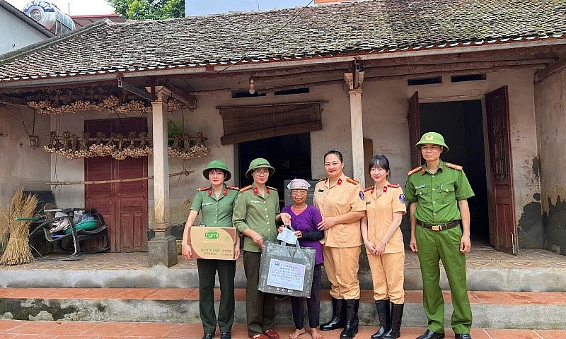 Bắc Giang: Thực hiện đồng bộ nhiều giải pháp, bảo đảm an ninh, trật tự giao thông trong tình hình mới