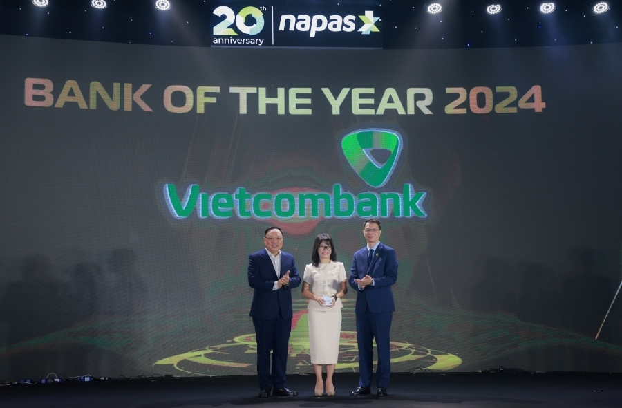 Vietcombank liên tục được vinh danh tại các giải thưởng danh giá, tái khẳng định vị thế dẫn đầu thị trường thanh toán năm 2024