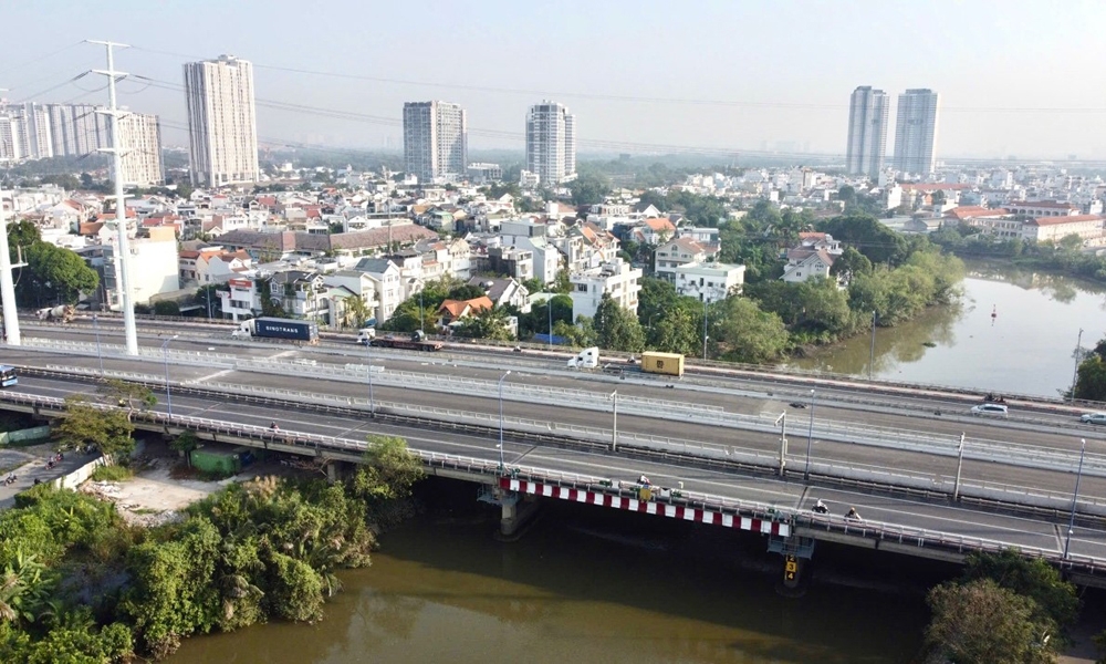 Thành phố Hồ Chí Minh dự kiến thông xe hàng loạt công trình giao thông trọng điểm trước Tết Nguyên đán 2025