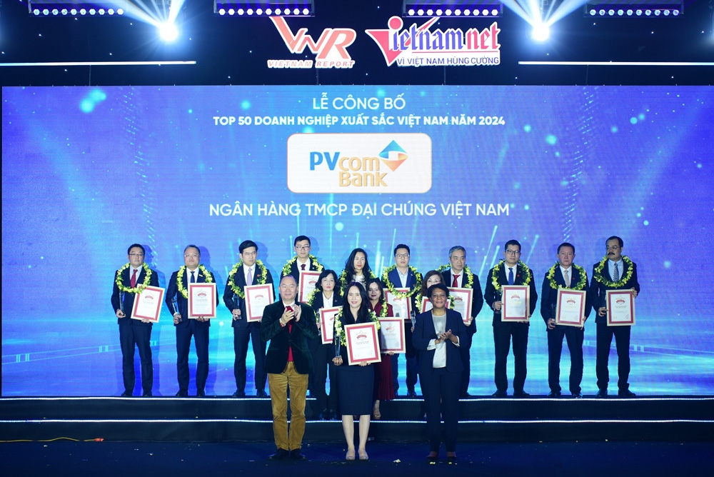 PVcomBank vươn tầm trong Top 500 Doanh nghiệp lớn nhất Việt Nam năm 2024