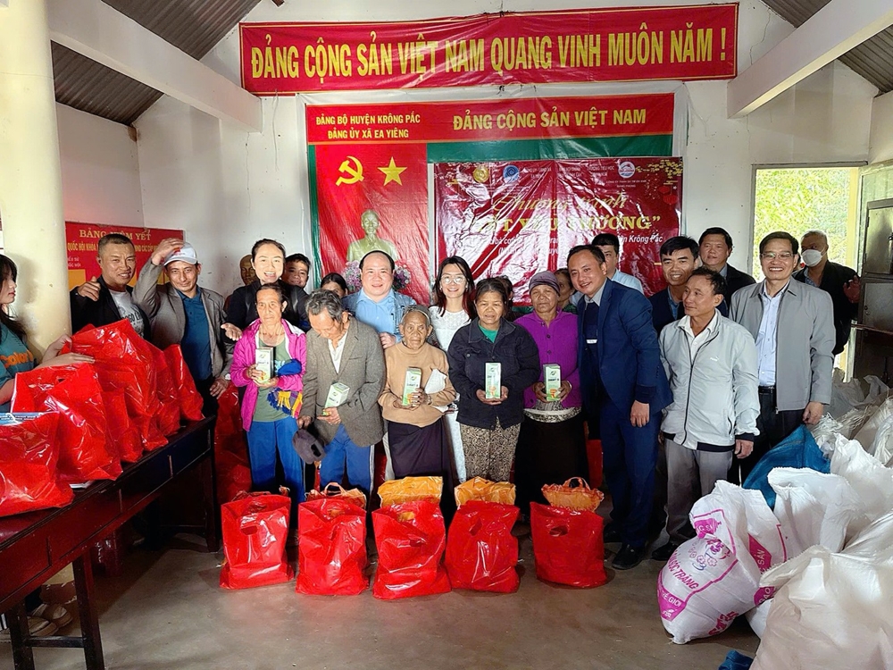 Bình Định: Một Chủ tịch UBND xã bị kỷ luật cảnh cáo vì để khai thác khoáng sản trái phép