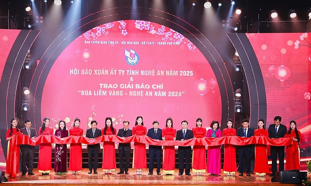 Nghệ An: Khai mạc Hội báo Xuân Ất Tỵ năm 2025