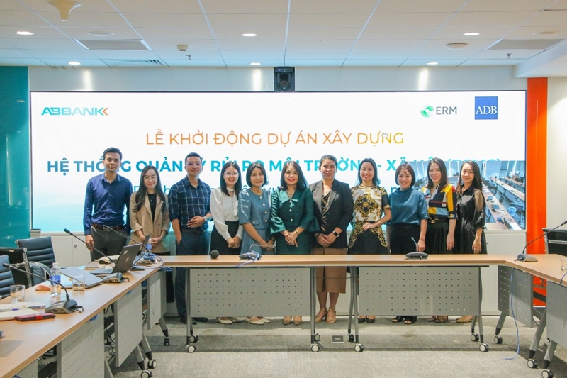 ABBANK thành lập uỷ ban chiến lược phát triển bền vững ESG với vai trò dẫn dắt của ông Vũ Văn Tiền