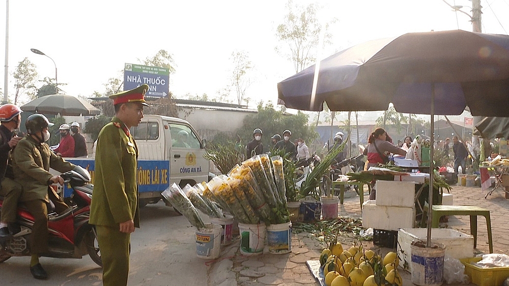 Đông Anh (Hà Nội): Xã Đông Hội ra quân đảm bảo trật tự đô thị dịp Tết Nguyên đán 2025