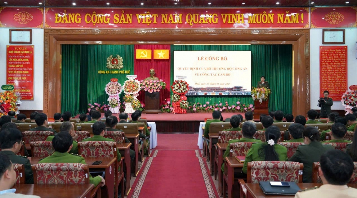 Bổ nhiệm Thượng tá Nguyễn Viết Hoàng làm Phó Giám đốc Công an thành phố Huế