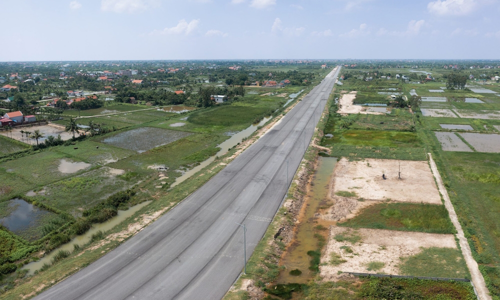 Tháo gỡ khó khăn trong đầu tư xây dựng cao tốc Ninh Bình - Hải Phòng