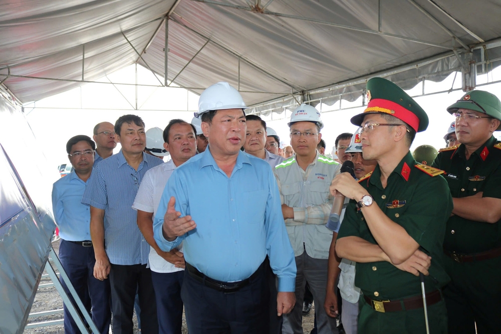 Ngành giao thông sẵn sàng 'đi trước, mở đường' cùng đất nước bước vào kỷ nguyên mới