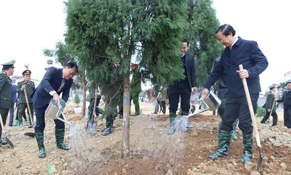 Chủ tịch UBND tỉnh Lạng Sơn dự lễ phát động “Tết trồng cây đời đời nhớ ơn Bác Hồ”