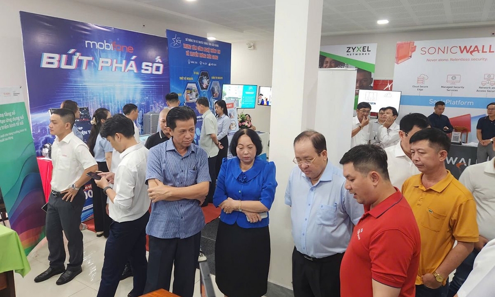 Kiên Giang: Chỉ số phục vụ người dân, doanh nghiệp tăng 32 hạng so với năm 2023