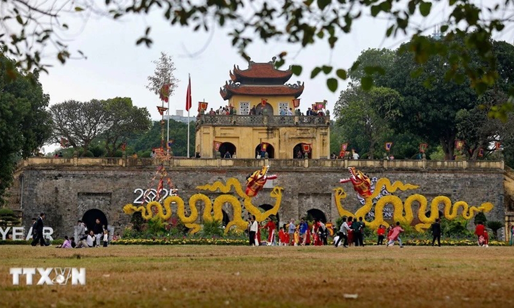 Chủ tịch nước chủ trì Lễ dâng hương khai Xuân tại Hoàng thành Thăng Long