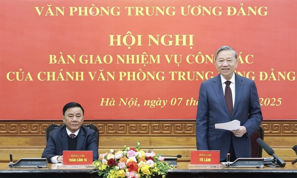 Hội nghị bàn giao nhiệm vụ công tác của Chánh Văn phòng Trung ương Đảng