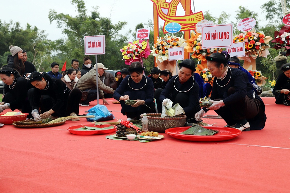 Du xuân khám phá văn hóa dân tộc ở Tiên Yên