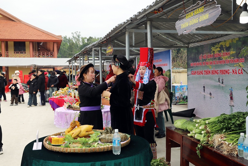 Du xuân khám phá văn hóa dân tộc ở Tiên Yên