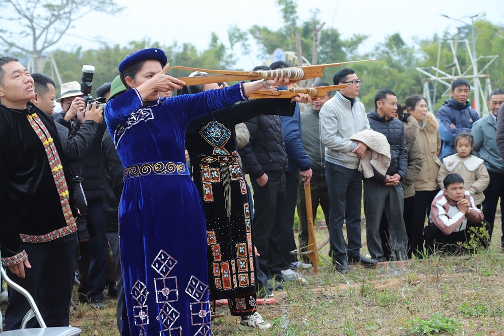 Du xuân khám phá văn hóa dân tộc ở Tiên Yên