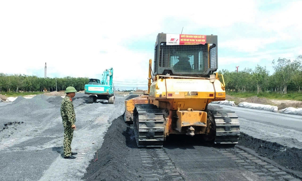 Thúc đẩy cung ứng vật liệu cho các dự án trọng điểm phía Nam