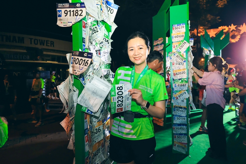 VPBank VnExpress Marathon Ho Chi Minh City Midnight - cung đường sôi động rực ánh sáng