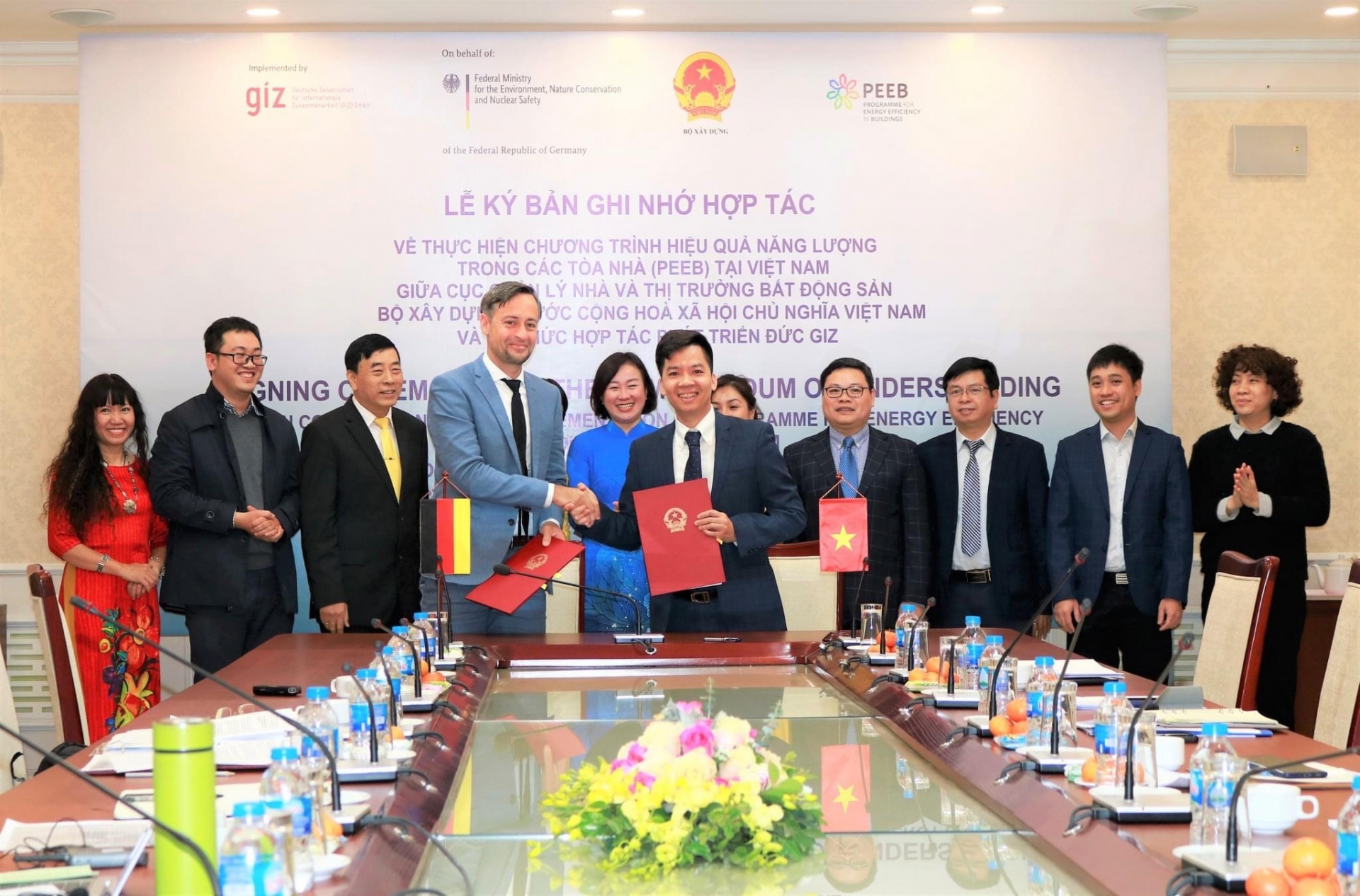 Bộ Xây dựng và GIZ ký Bản ghi nhớ hợp tác Chương trình nhà ở xanh Việt Nam 2021 - 2025