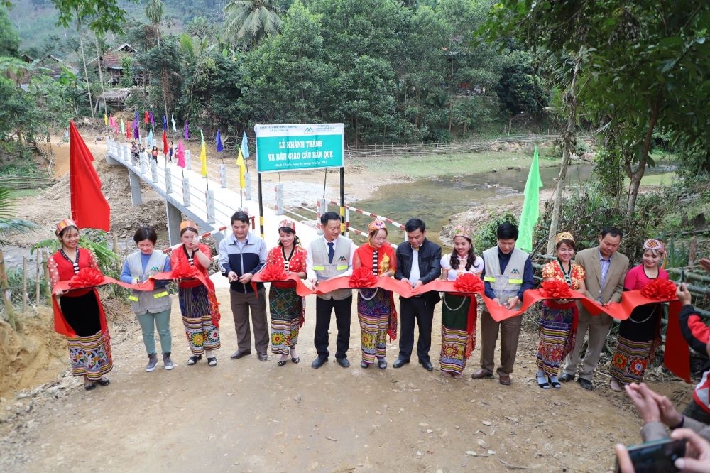 Xuân Mai Corp ủng hộ 2 cây cầu cho miền núi tỉnh Nghệ An