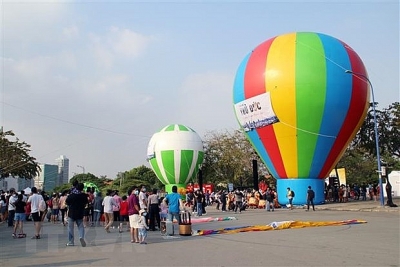 Lần đầu tiên tổ chức Ngày hội khinh khí cầu tại Thành phố Hồ Chí Minh