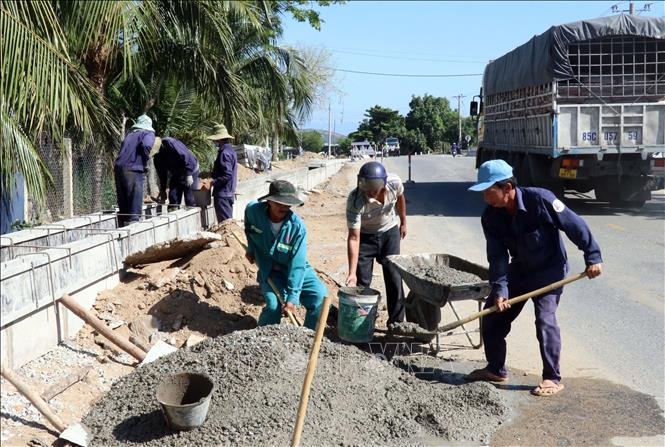Dự án mở rộng Quốc lộ 27 qua Ninh Thuận hoàn thành trước Tết Nguyên đán