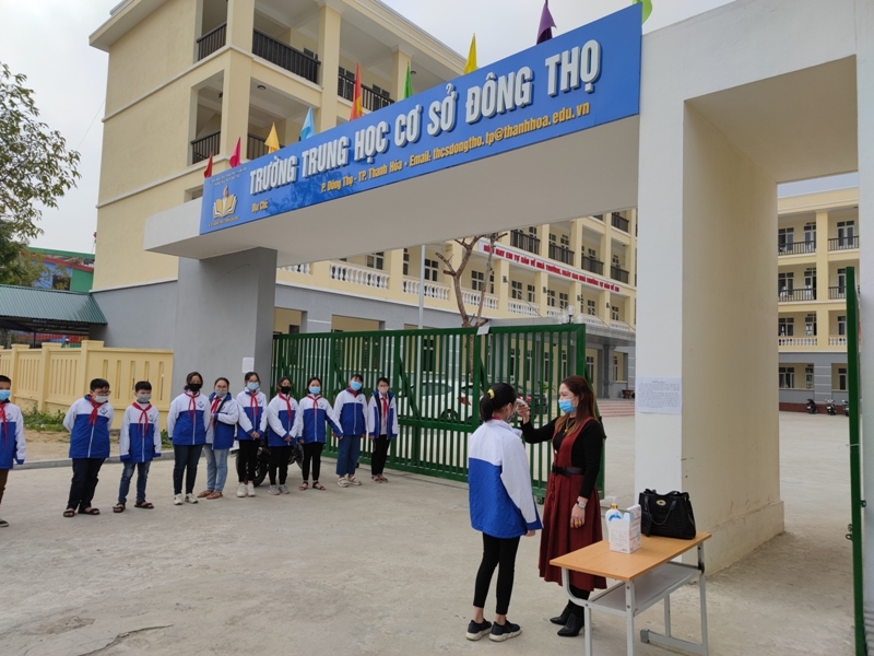 Thanh Hóa: Nhiều trường học thực hiện nghiêm công tác phòng dịch trong ngày đầu đi học trở lại