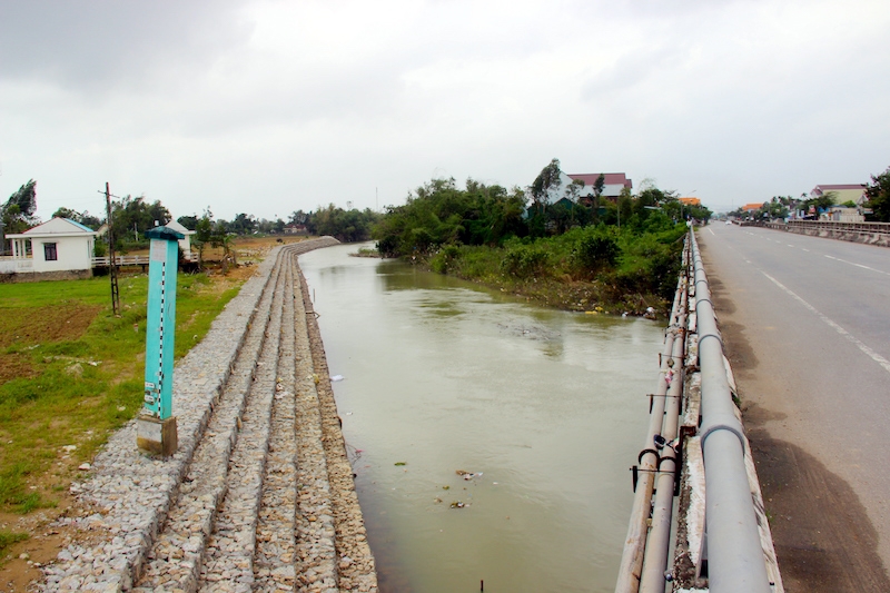 Quảng Ngãi kiến nghị Trung ương hỗ trợ 100 tỷ khắc phục sạt lở và chỉnh trị sông Trà Câu