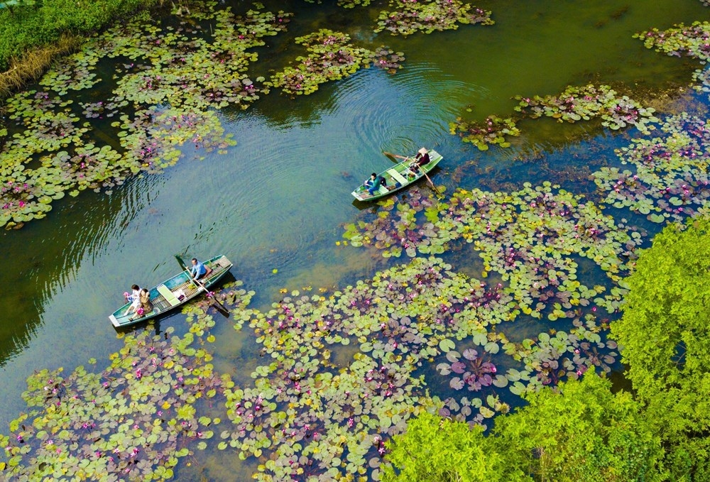 kham pha ninh binh vung dat hap dan khach du lich