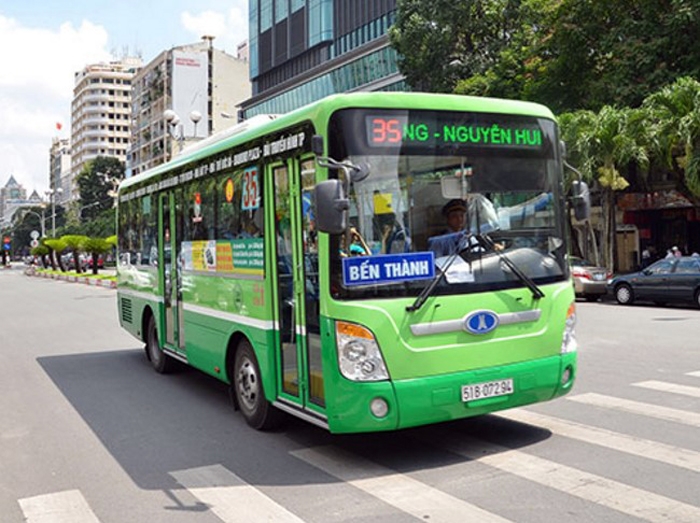 Thành phố Hồ Chí Minh thí điểm 5 tuyến xe bus điện
