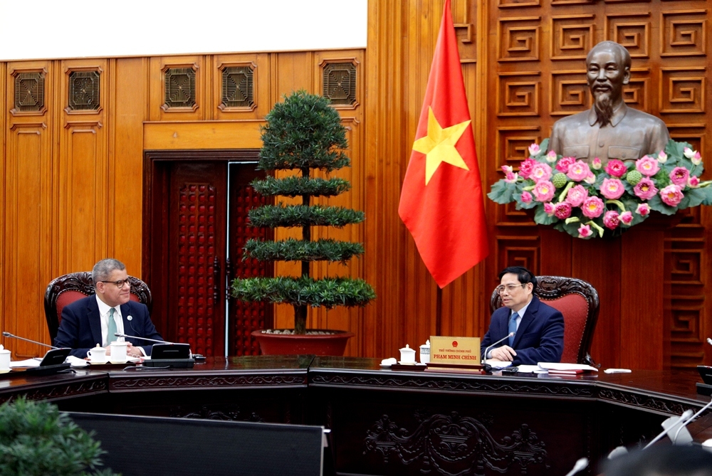 Bộ trưởng, Chủ tịch COP26 Alok Sharma tới thăm Việt Nam