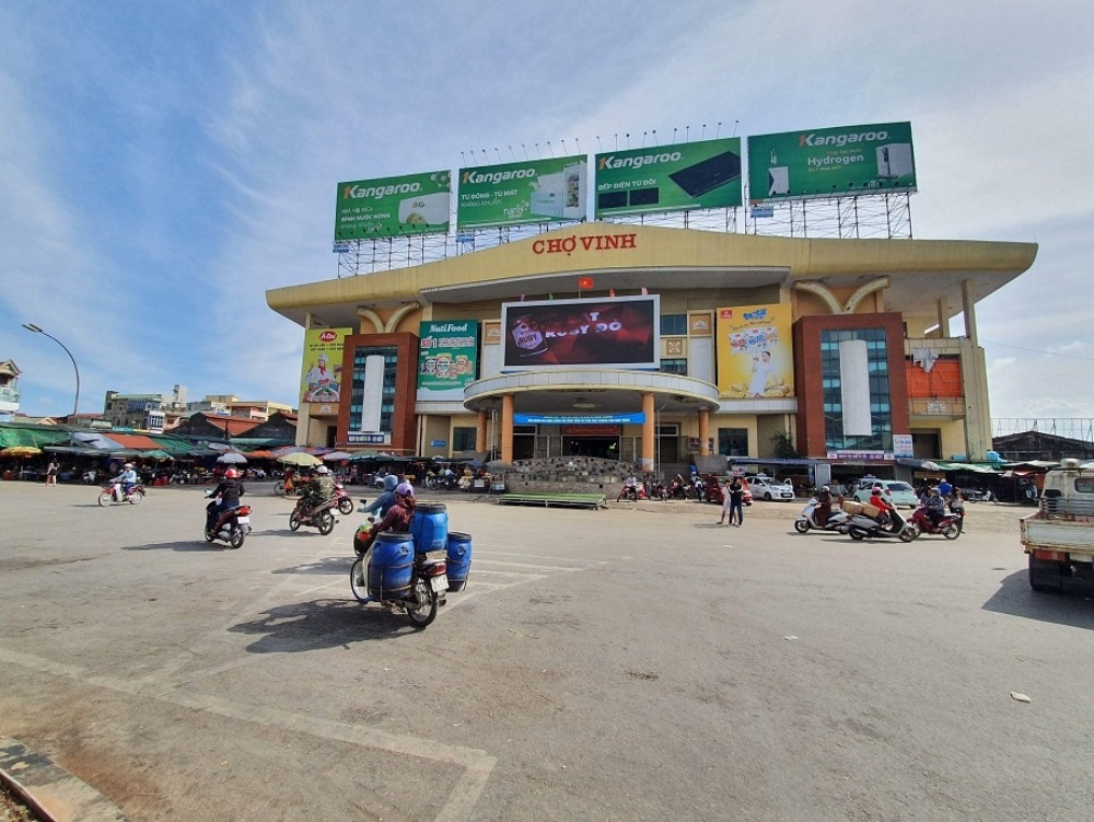 Nghệ An: Chợ Vinh tạm đóng cửa gần 2.500 ki-ốt để phòng, chống dịch bệnh