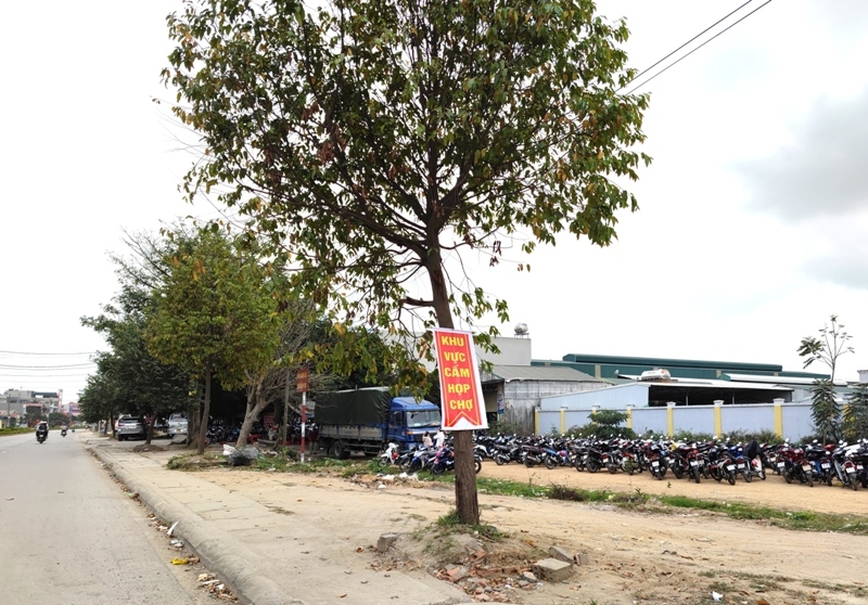 Yên Định (Thanh Hóa): Thành lập đoàn kiểm tra, chỉ đạo dẹp bỏ chợ tự phát khiến dân bức xúc