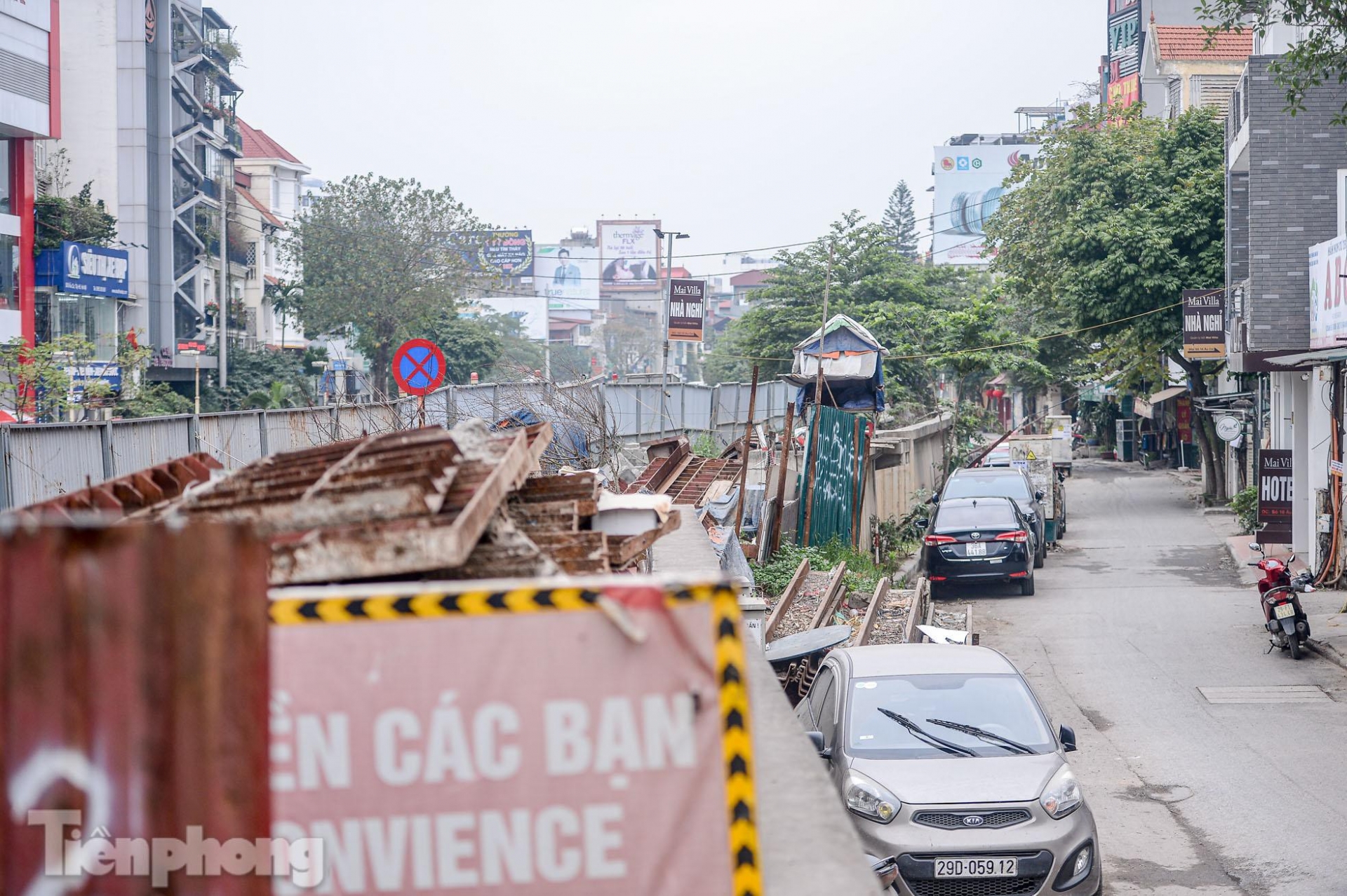 ngon ngang du an mo rong duong au co rao chan ca nam khong thi cong