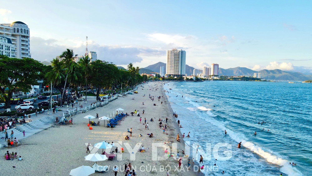 nha trang cac bai bien dan soi dong tro lai