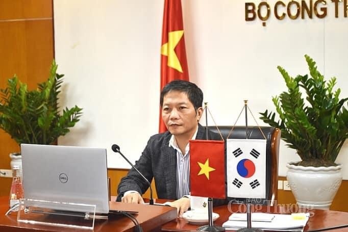 Bộ trưởng Trần Tuấn Anh hội đàm trực tuyến với Bộ trưởng Bộ Công nghiệp, Thương mại và Năng lượng Hàn Quốc