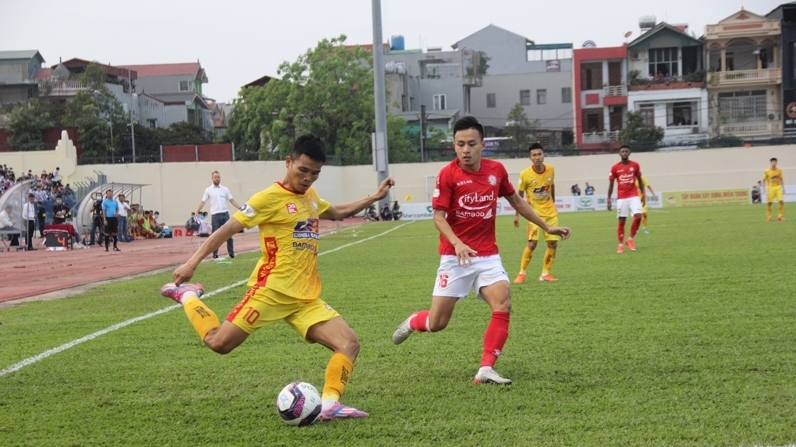 Đông Á Thanh Hóa xếp thứ 9 trên bảng xếp hạng sau trận hòa với Thành phố Hồ Chí Minh