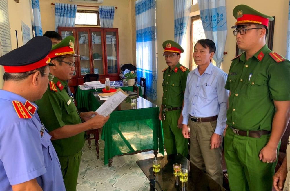 Thừa Thiên – Huế: Bắt tạm giam nguyên Chủ tịch UBND xã tham ô gần 1 tỷ đồng