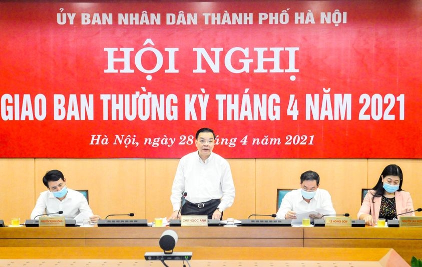 Chủ tịch UBND Thành phố Hà Nội yêu cầu thắt chặt công tác phòng, chống Covid-19