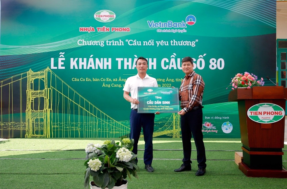 Công ty Cổ phần Nhựa Thiếu niên Tiền Phong khánh thành cầu kết nối yêu thương số 80 tại Điện Biên