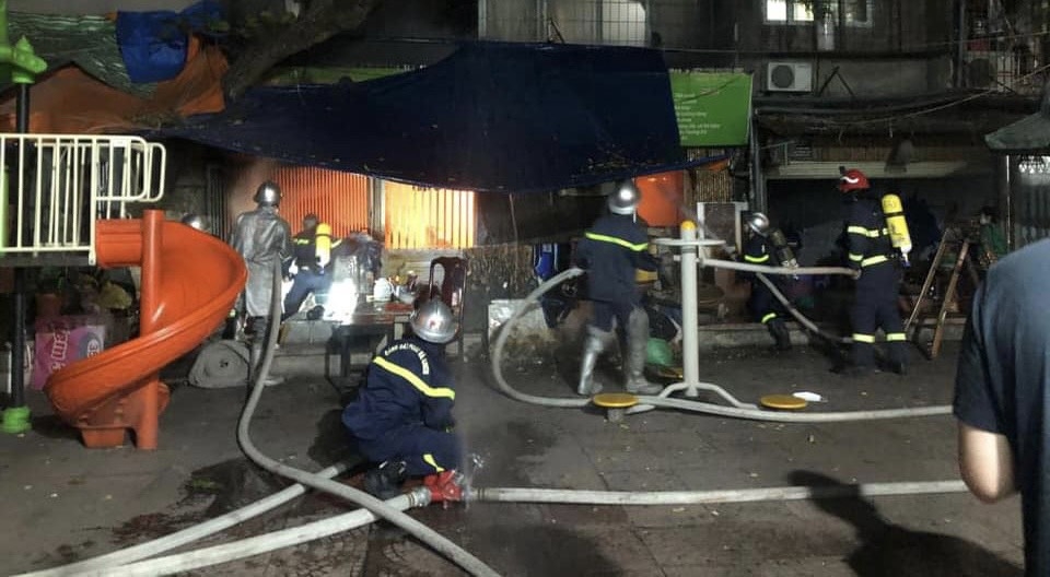 Hà Nội: Cháy nhà trên phố Phạm Ngọc Thạch, 5 người tử vong