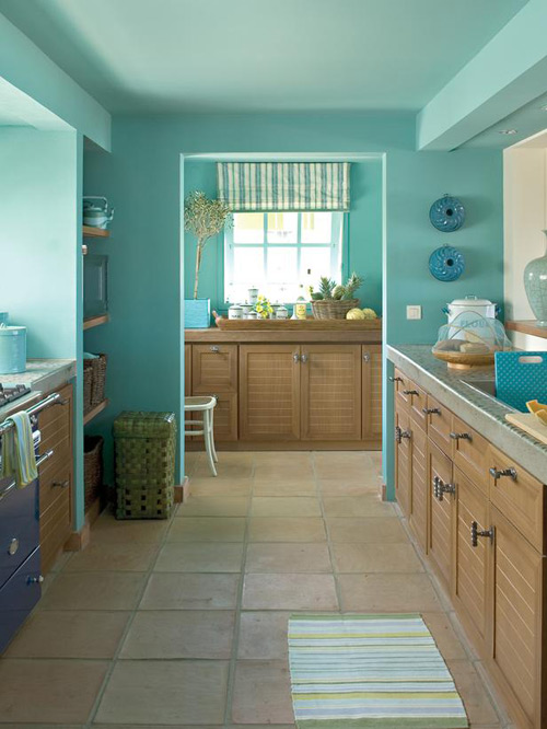 Màu sắc phòng bếp quan trọng không chỉ về mặt thẩm mĩ mà còn về phong thủy. Với một màu sắc hợp phong thủy, bạn sẽ đem lại niềm vui, sự thịnh vượng và tài lộc cho gia đình mình.