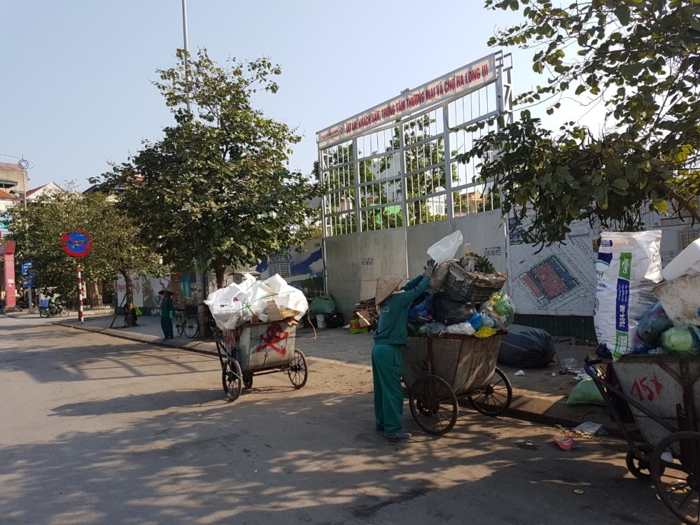 Hạ Long (Quảng Ninh): Một khu phố nhỏ, hai dự án lớn biến thành bãi chứa rác
