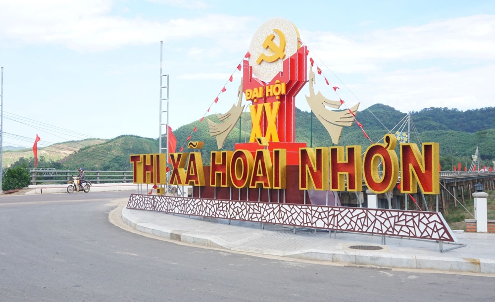 Bình Định: Công bố Nghị quyết về việc thành lập thị xã Hoài Nhơn