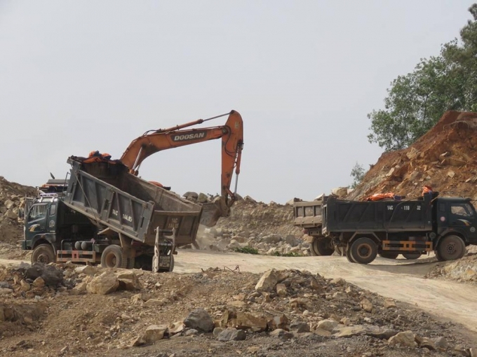 Quản lý chặt hoạt động khai thác đất tại Móng Cái
