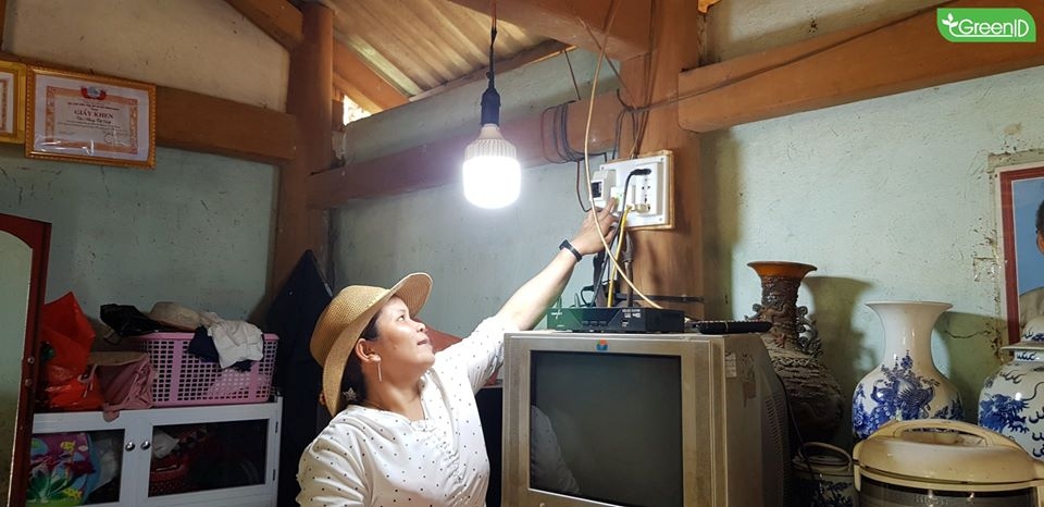 GreenID mang đèn LED đến đồng bào Cơ Tu, tỉnh Quảng Nam